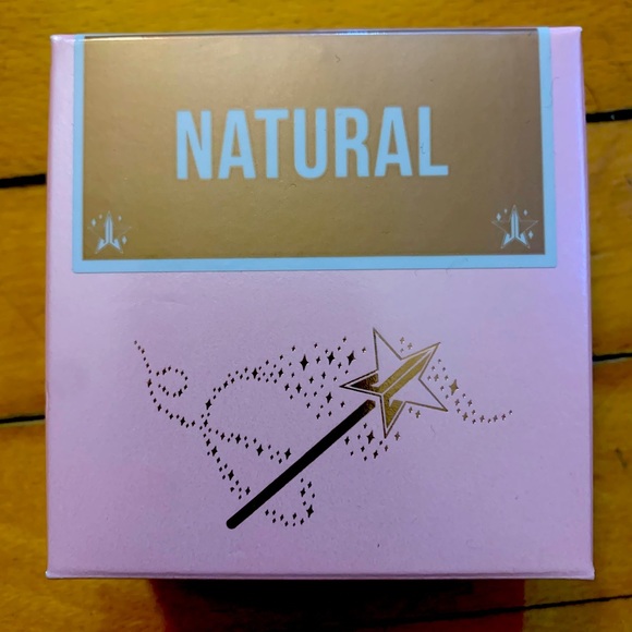 Jeffree Star Other - Jeffre Star Magic Star Luminous setting powder